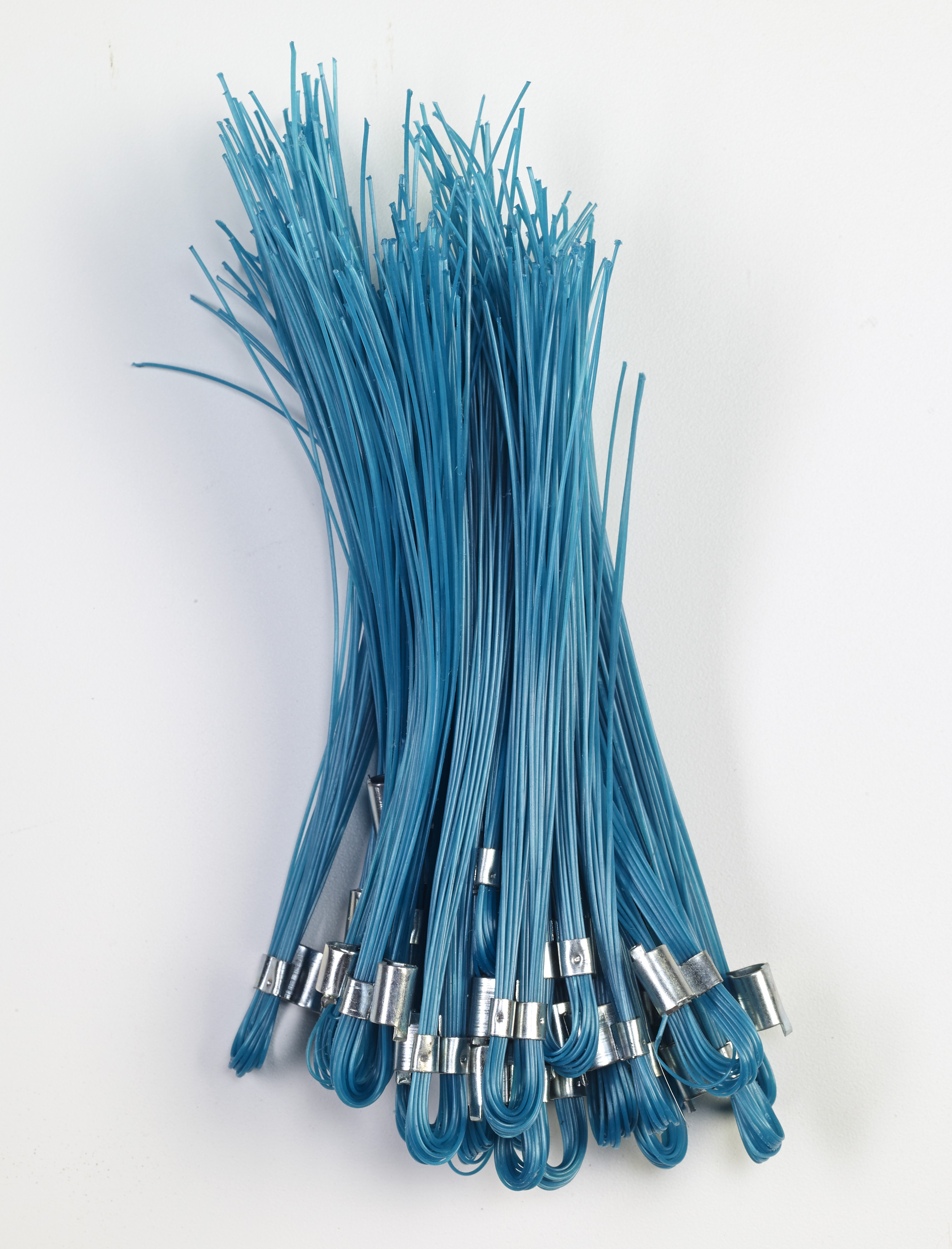 Stake Whisker Markers, 6", Blue (pack of 500) MUTUAL INDUSTRIES