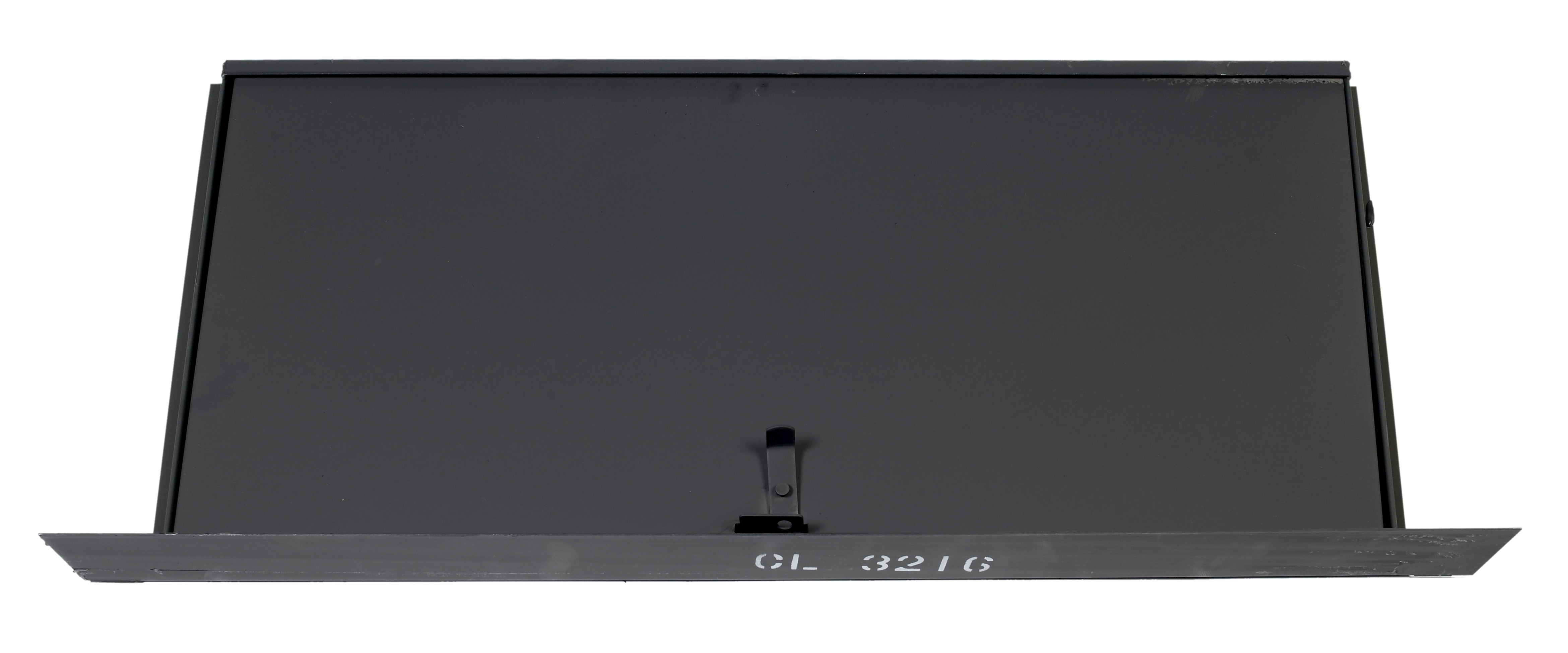 1 Crawl Space Door 32 in X 24 in Vestal Mfg 8301900