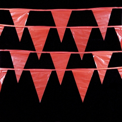 15991-79-0, 100 RED PENNANT FLAGS SUPER, Mutual Industries